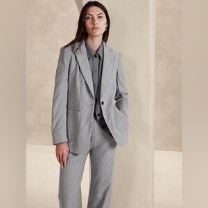 Banana Republic Georgina Italian Grey Pinstripe Blazer